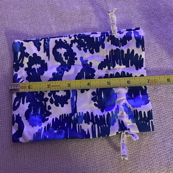 Lilly Pulitzer Fabric Drawstring Bag - Picture 4 of 4